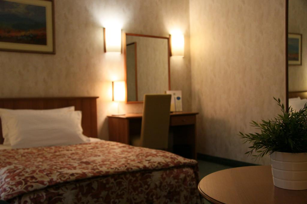 Hotel Karpos สโกเปีย ห้อง รูปภาพ