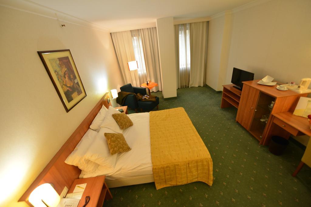 Hotel Karpos สโกเปีย ห้อง รูปภาพ