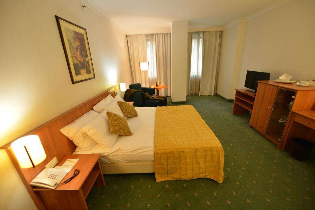 Hotel Karpos สโกเปีย ห้อง รูปภาพ